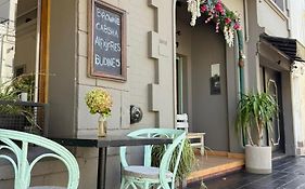 La Josefina Hotel